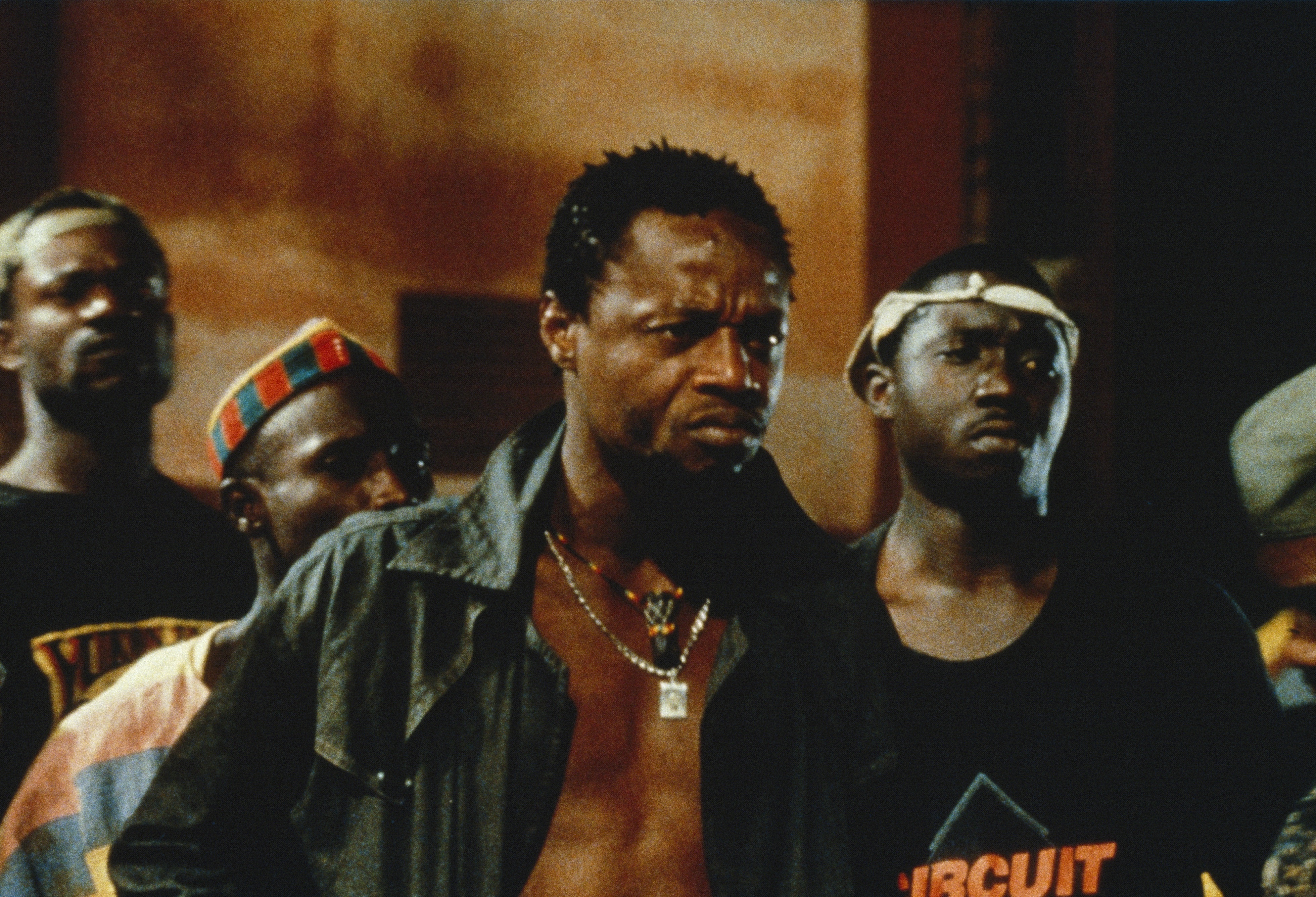 TÉLÉCHARGER FILM BRONX-BARBES FILM BRONX-BARBES TÉLÉCHARGER