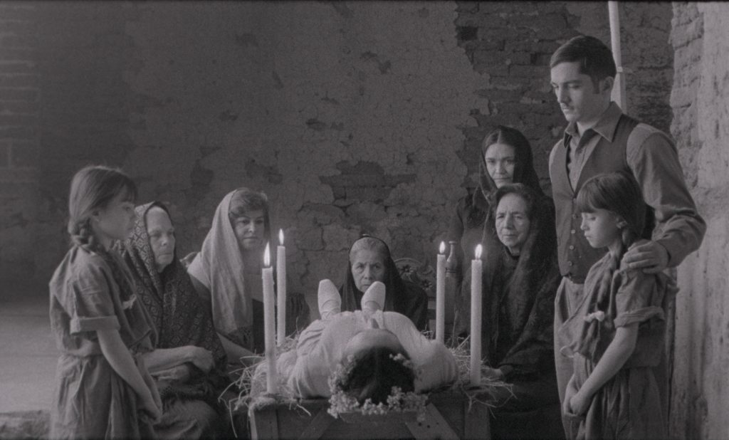 Still Bruja 3